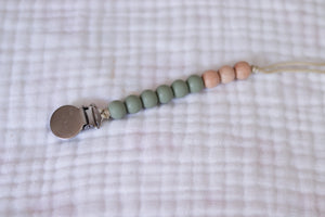 The Luxie Pacifier Clip | Sage - LUXE + RO