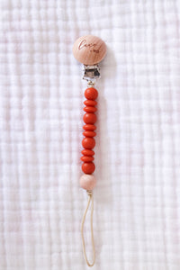 Wooden Pacifier Clip | Amber - LUXE + RO