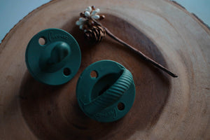 The LUXIE | Dark Green Pacifier - LUXE + RO
