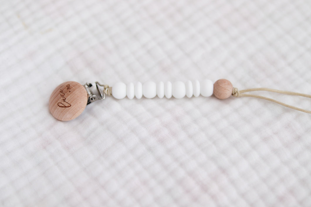 Wooden Pacifier Clip | White - LUXE + RO