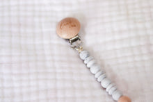 Wooden Pacifier Clip | Marble - LUXE + RO