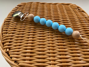 The Luxie Pacifier Clip | Baby Blue Clip - LUXE + RO