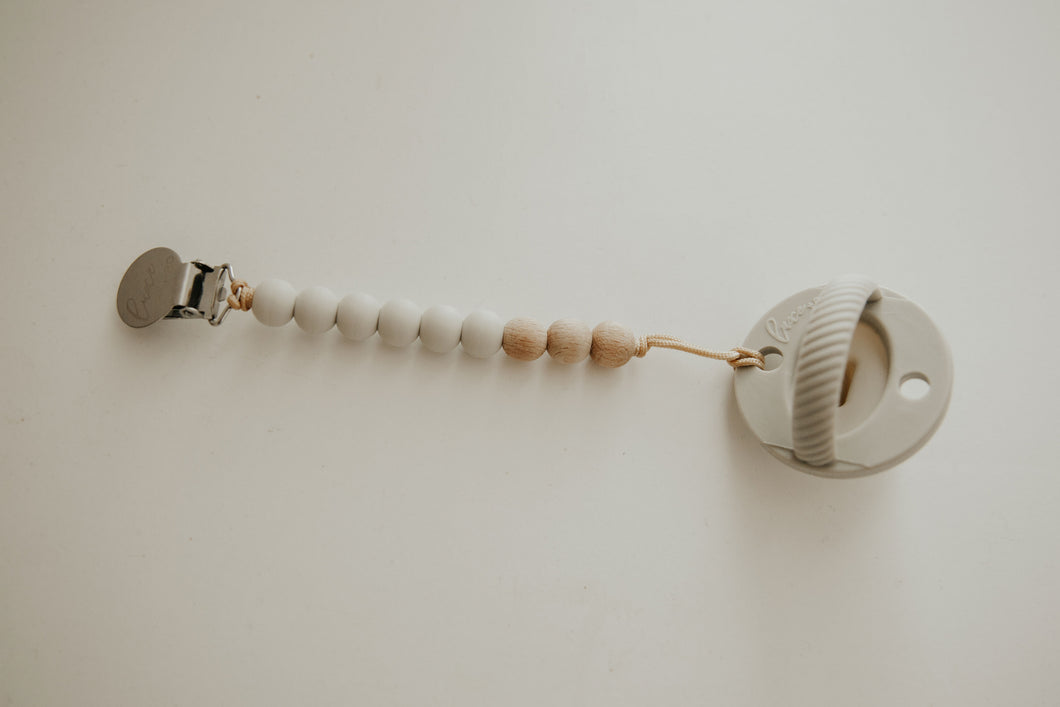 The Luxie Pacifier Clip | Light Grey - LUXE + RO